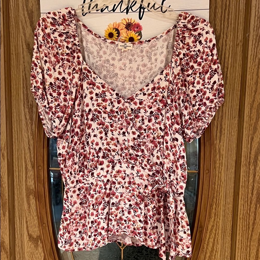Floral Print Puff Sleeve Blouse